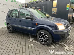 Utilizat 2009 Ford Fusion Berlinǎ | 3.150 EUR (Scump)