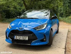 Albastru Utilizat 2024 Toyota Yaris Hybrid Edition | 20.950 EUR (Puțin scump)