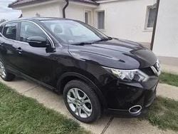Negru Utilizat 2014 Nissan Qashqai SUV | 10.390 EUR (Preț OK)