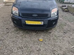 Utilizat 2007 Ford Fusion | 1.750 EUR (Preț OK)
