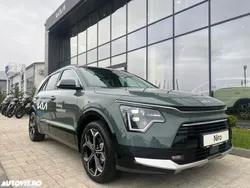 Verde Utilizat 2023 Kia Niro Premium SUV | 35.512 EUR