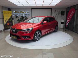 Culoarerosu Utilizat 2016 Renault Mégane III Bose Edition Hatchback | 11.350 EUR