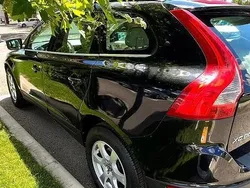 Negru Utilizat 2011 Volvo XC60 Kinetic SUV | 6.200 EUR (Super Preț)