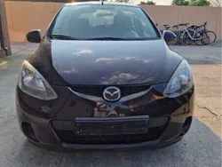 Utilizat 2010 Mazda 2 Berlinǎ | 2.899 EUR