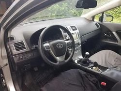 Utilizat 2013 Toyota Avensis Berlinǎ | 9.000 EUR (Preț OK)