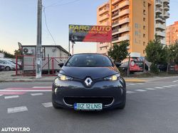 Gri Utilizat 2017 Renault Zoe Life Hatchback | 8.690 EUR (Preț OK)