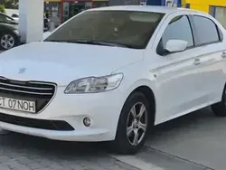 Utilizat 2015 Peugeot 301 Berlinǎ | 3.250 EUR