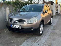 Culoaremaro Utilizat 2009 Nissan Qashqai +2 Tekna SUV | 5.800 EUR (Preț OK)