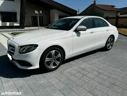 Alb Utilizat 2018 Mercedes E200 Avantgarde Berlinǎ | 32.000 EUR