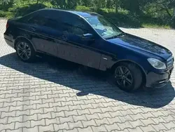 Utilizat 2011 Mercedes 220 Berlinǎ | 6.300 EUR