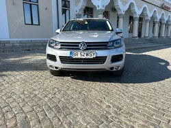 Gri Utilizat 2012 VW Touareg SUV | 12.500 EUR (Preț bun)
