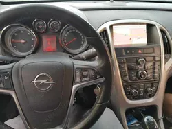 Gri Utilizat 2012 Opel Astra Break | 2.800 EUR (Preț bun)