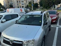 Argintiu Utilizat 2012 Dacia Duster SUV | 5.950 EUR (Puțin scump)
