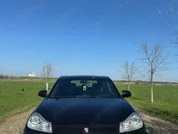 Negru Utilizat 2010 Porsche Cayenne SUV | 8.100 EUR (Preț bun)