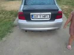 Utilizat 2004 Opel Vectra Berlinǎ | 1.100 EUR