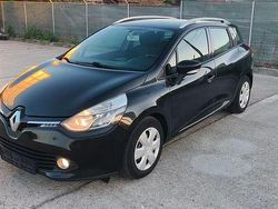 Culoarenegru Utilizat 2014 Renault Clio GrandTour Dynamique Break | 4.690 EUR (Preț OK)