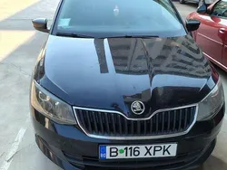 Negru Utilizat 2015 Skoda Fabia Ambition Break | 4.300 EUR (Preț OK)