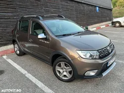Maro Utilizat 2017 Dacia Sandero Prestige Hatchback | 7.600 EUR (Preț OK)