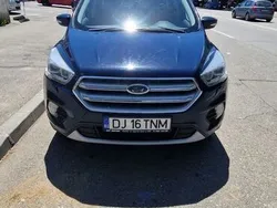 Albastru Utilizat 2018 Ford Kuga Titanium SUV | 12.000 EUR (Preț bun)