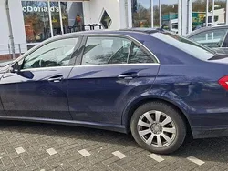 Culoarealbastru Utilizat 2013 Mercedes E200 Berlinǎ | 8.550 EUR (Super Preț)