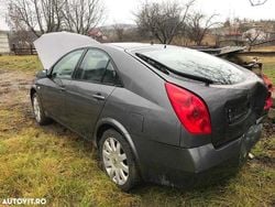 Gri Utilizat 2004 Nissan Primera Hatchback | 600 EUR