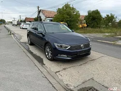 Albastru Utilizat 2016 VW Passat Berlinǎ | 9.400 EUR (Super Preț)