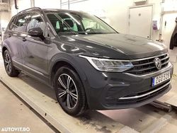 Gri Utilizat 2021 VW Tiguan Life SUV | 24.912 EUR (Preț OK)