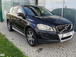Culoarenegru Utilizat 2013 Volvo XC60 Summum SUV | 12.650 EUR (Puțin scump)