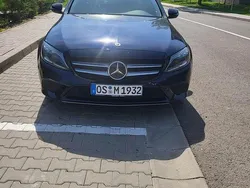 Culoarealbastru Utilizat 2020 Mercedes C220 AMG line Break | 14.950 EUR