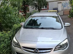 Gri Utilizat 2015 Opel Astra Break | 5.600 EUR (Preț OK)