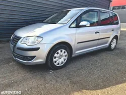 Argint Utilizat 2007 VW Touran Basis Monovolum | 3.200 EUR (Preț OK)