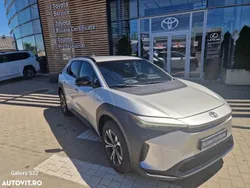 Gri Utilizat 2022 Toyota bZ4X SUV | 27.451 EUR (Preț OK)