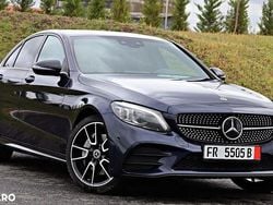 Culoarealbastru Utilizat 2020 Mercedes C300e AMG line Berlinǎ | 25.990 EUR