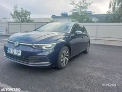 Albastru Utilizat 2021 VW Golf VIII Hatchback | 17.499 EUR (Preț bun)