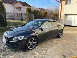 Culoarenegru Utilizat 2013 Volvo S60 R-Design Berlinǎ | 7.500 EUR
