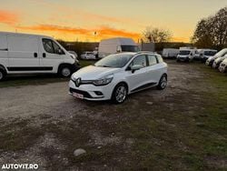 Culoarealb Utilizat 2017 Renault Clio GrandTour Expression Break | 6.390 EUR (Preț bun)