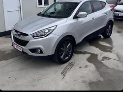 Culoareargint Utilizat 2015 Hyundai ix35 Finale SUV | 9.900 EUR (Preț OK)
