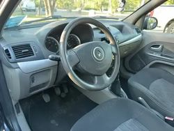 Utilizat 2009 Renault Symbol II Berlinǎ | 2.900 EUR (Preț OK)