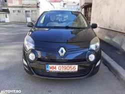 Culoarenegru Utilizat 2012 Renault Twingo Initiale Paris Hatchback | 3.750 EUR