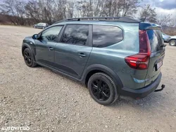Verde Utilizat 2024 Dacia Jogger Extreme Break | 18.999 EUR (Super Preț)