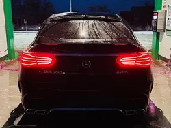 Culoarenegru Utilizat 2016 Mercedes GLE350 SUV | 38.000 EUR (Scump)