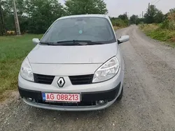 Utilizat 2003 Renault Scénic II Monovolum | 5.500 EUR