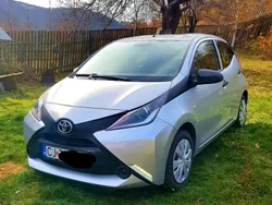 Gri Utilizat 2016 Toyota Aygo Hatchback | 6.500 EUR (Preț OK)