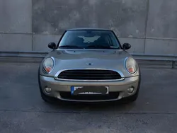 Maro Utilizat 2009 Mini Cooper Hatchback | 2.850 EUR