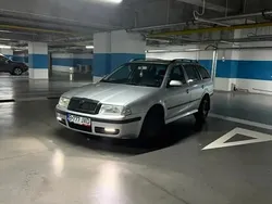 Utilizat 2008 Skoda Octavia | 2.099 EUR (Preț OK)