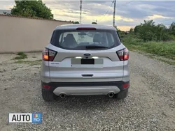 Argintiu Utilizat 2017 Ford Kuga SUV | 12.800 EUR (Preț OK)