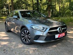 Utilizat 2022 Mercedes A180 | 25.222 EUR (Preț bun)