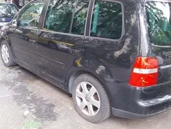 Utilizat 2004 VW Touran Monovolum | 3.000 EUR