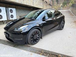 Culoarenegru Utilizat 2022 Tesla Model Y SUV | 42.900 EUR (Scump)