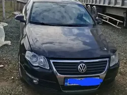 Utilizat 2006 VW Passat SE Hatchback | 1.300 EUR